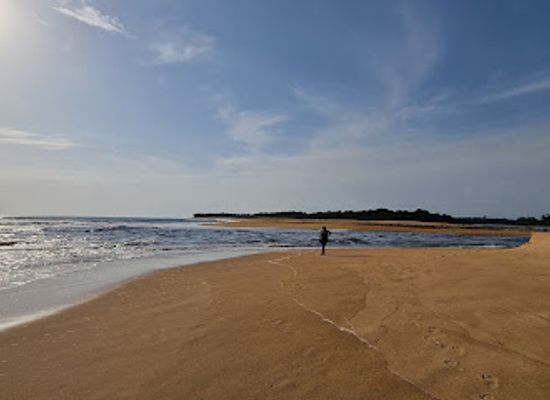 liberia/buchanan/attraction/timbo-beach