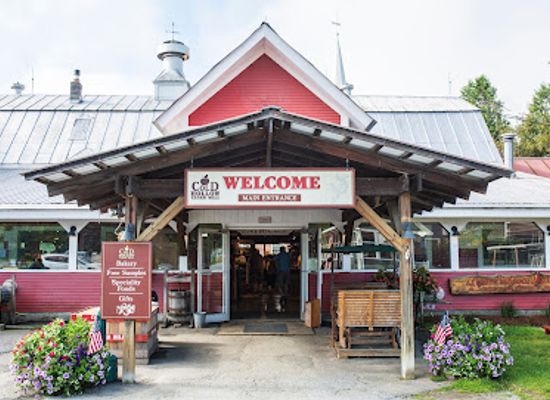 vermont/smugglers-notch-state-park/attraction/cold-hollow-cider-mill