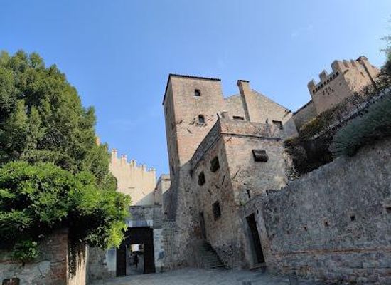 italy/veneto/attraction/castello-cini-monselice