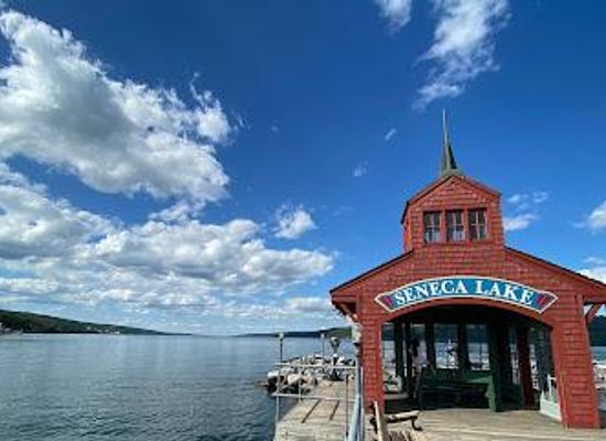 new-york/finger-lakes/attraction/seneca-lake