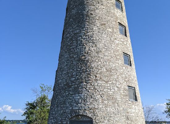 canada/northern-canada/attraction/battle-of-the-windmill-national-historic-site