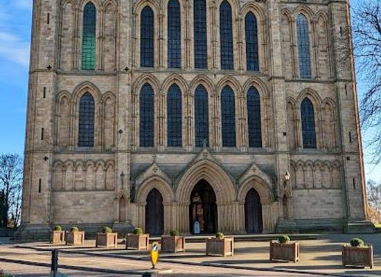 united-kingdom/yorkshire-and-the-humber/attraction/ripon-cathedral