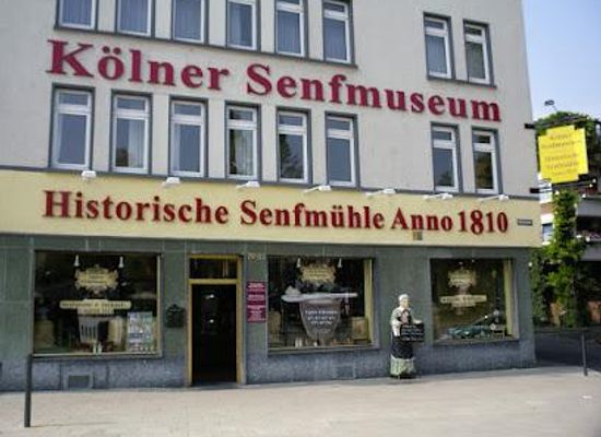germany/dusseldorf/attraction/mustard-mill-shop