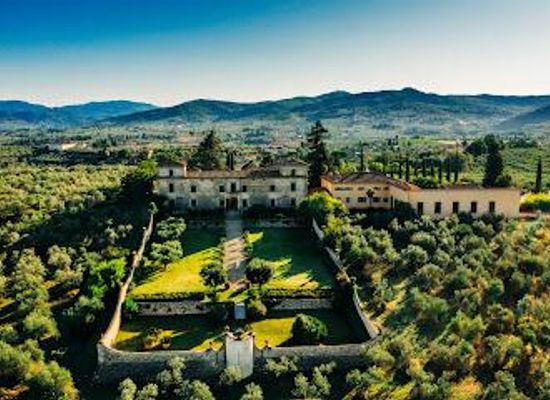 italy/florence/attraction/medici-villa-of-lilliano-wine-estate