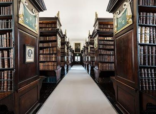 ireland/county-dublin/attraction/marsh-s-library