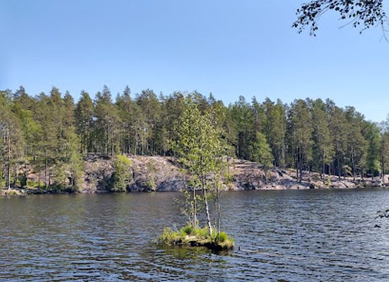 finland/nuuksio-national-park/attraction/kaitalampi