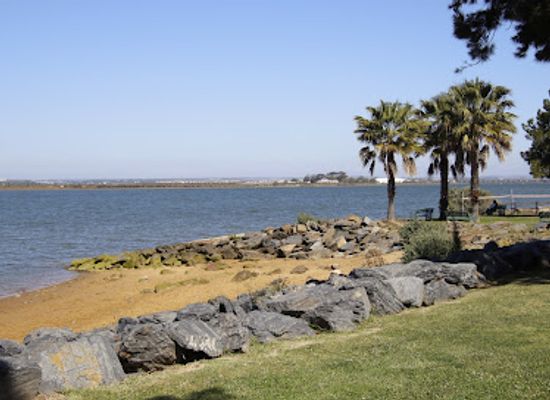 spain/huelva/attraction/paseo-de-la-ria