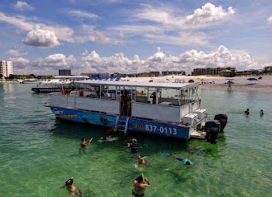 florida/destin-beach/attraction/flippers-snorkel-adventure-destin