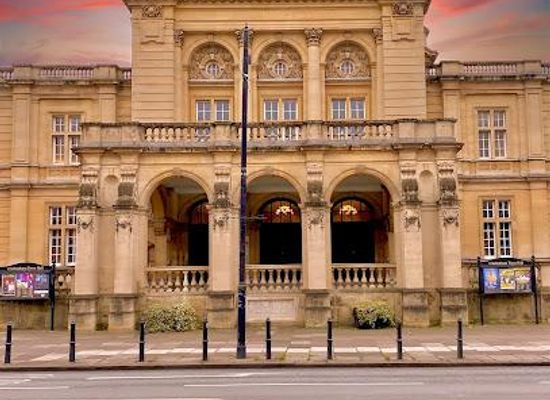 united-kingdom/gloucestershire/attraction/cheltenham-town-hall