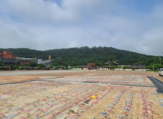 south-korea/gyeonggi-province/attraction/haengnidan-gil