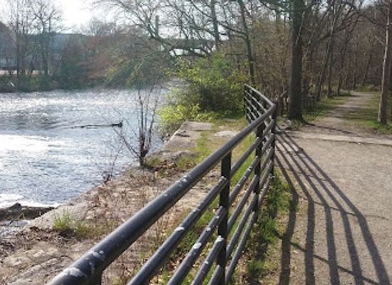 rhode-island/blackstone-river-bikeway/attraction/blackstone-valley-visitor-center