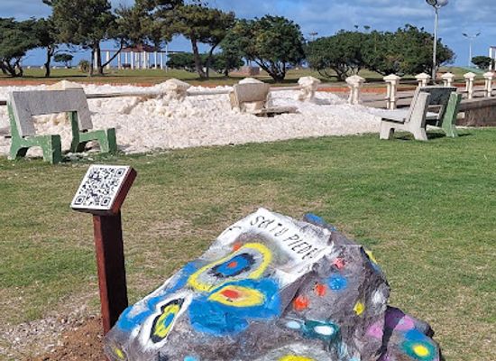 uruguay/piriapolis/attraction/soy-tu-piedra