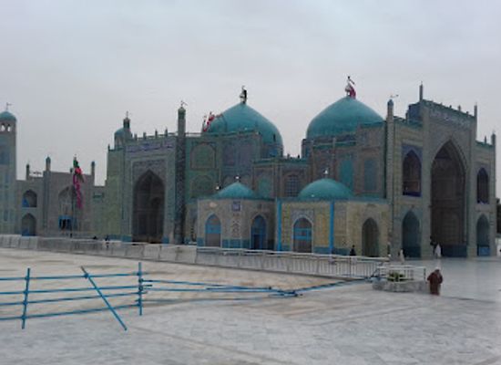 afghanistan/mazar-i-sharif/attraction/rawza-e-mubarak-museum
