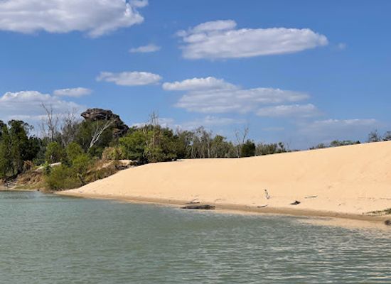 australia/kakadu-national-park/attraction/guluyambi-cultural-cruise