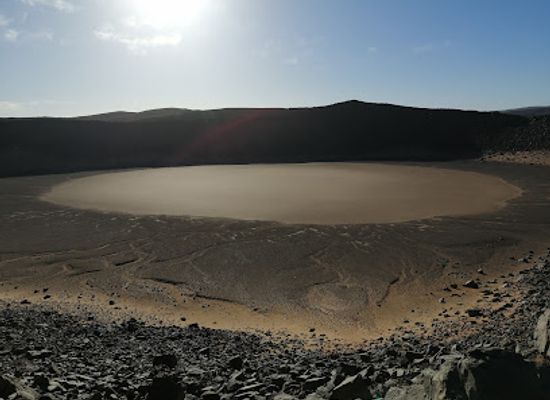 algeria/saharan-atlas/attraction/amguid-crater