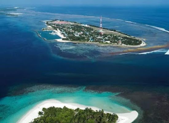 maldives/gaafu-alif-atoll/attraction/tiger-stripes-gadhdhoo-raalhugadu-surfing-point