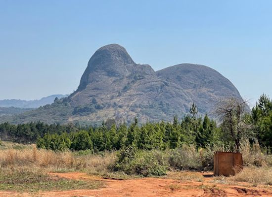 malawi/viphya-mountains/attraction/elephant-rock