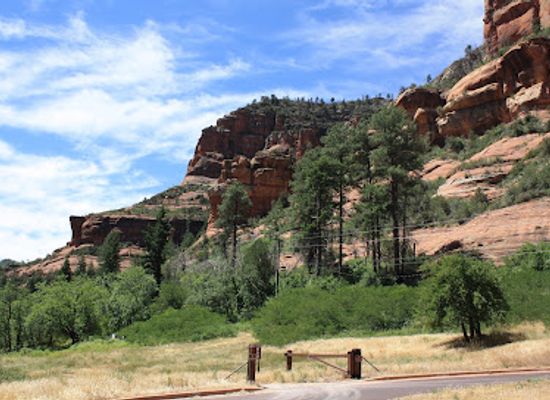 arizona/sedona/attraction/oak-creek-canyon