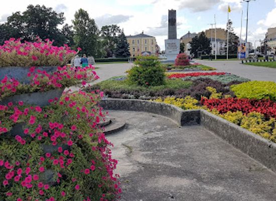 poland/kuyavia/attraction/palac-muhsama-we-wloclawku