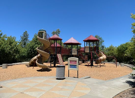 california/pleasanton/attraction/val-vista-park