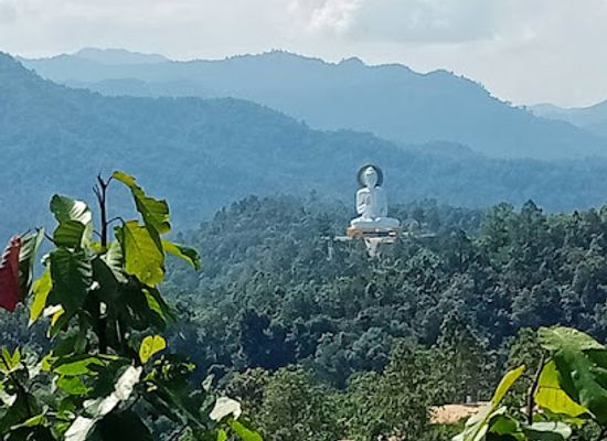 thailand/phi-pan-nam-range/attraction/wat-phrathat-mon-phrachao-lai