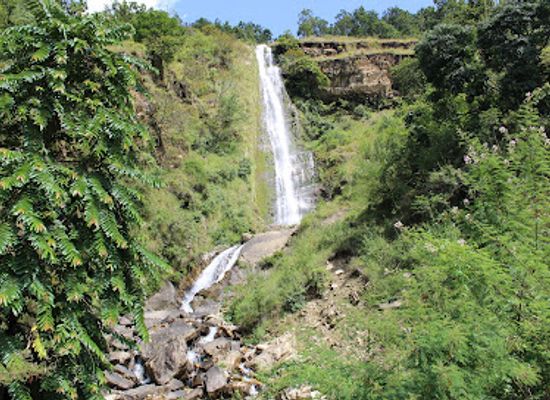 nepal/mustang/attraction/kyadi-waterfall