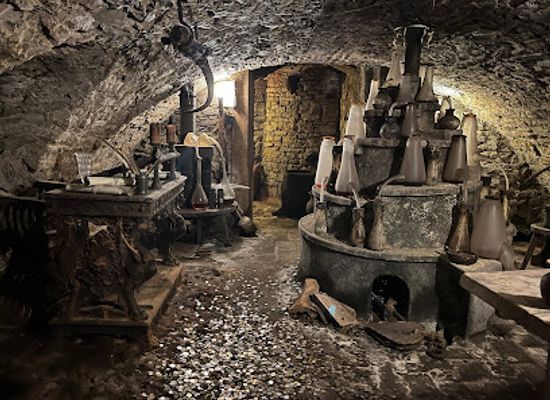 czechia/bohemia/attraction/speculum-alchemiae