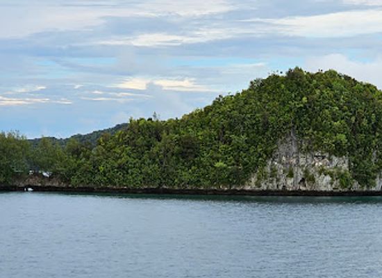 palau/kayangel/attraction/whale-island