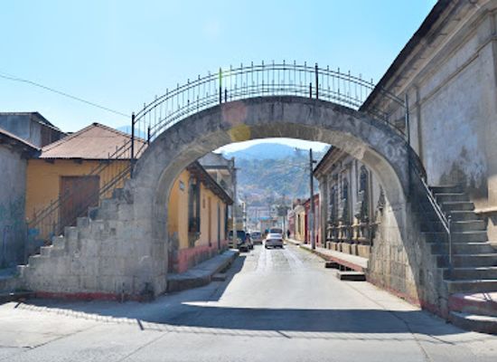 guatemala/quetzaltenango-xela/attraction/puente-de-piedra