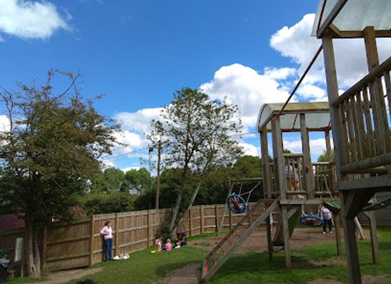 united-kingdom/leicestershire/attraction/tropical-birdland