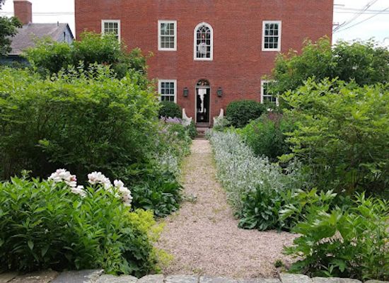 rhode-island/newport-county/attraction/whitehorne-house-museum