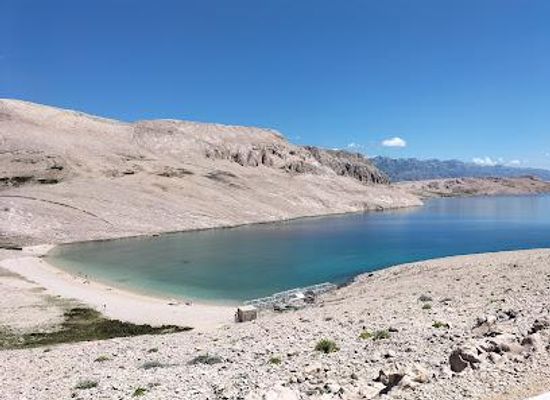 croatia/lika/attraction/beach-rucica