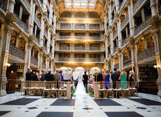 maryland/baltimore/attraction/george-peabody-library