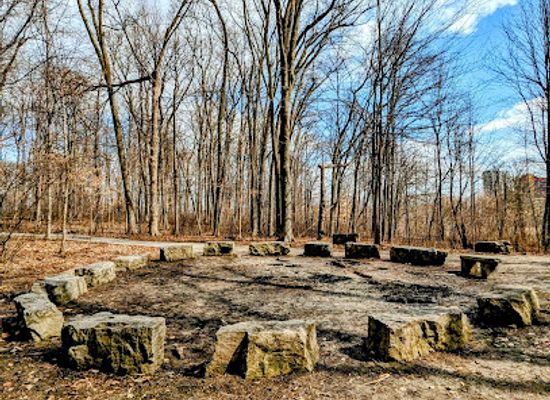 canada/golden-horseshoe/attraction/beaver-valley-stone