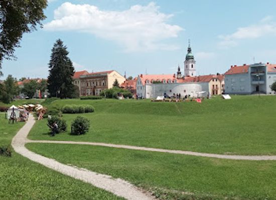 croatia/lika/attraction/glazbeni-paviljon