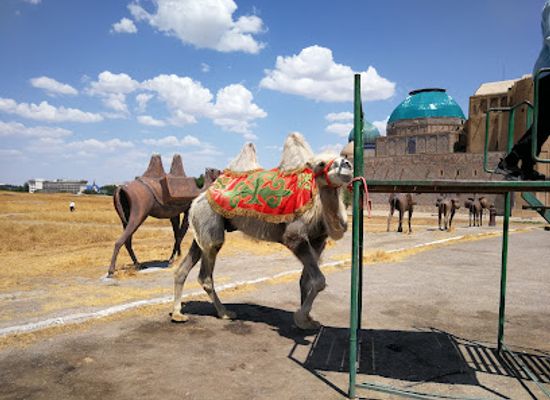 kazakhstan/turkestan/attraction/mausoleum-of-khoja-ahmed-yasawi