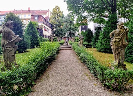 germany/nuremberg/st-johannis/attraction/barockgarten-st-johannis