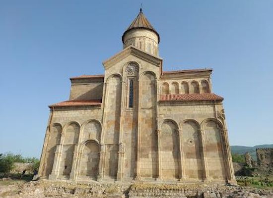 georgia/mtskheta/attraction/samtavisi-cathedral