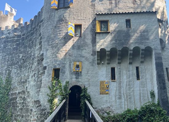 austria/burgenland/attraction/ruine-hochgrimmenstein