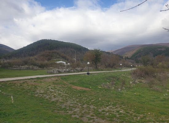 bulgaria/upper-thracian-plain/attraction/thracian-tomb-griffins