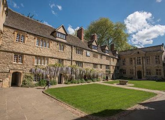 united-kingdom/oxford/attraction/st-edmund-hall