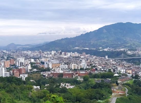 colombia/coffee-axis/attraction/cerro-canceles
