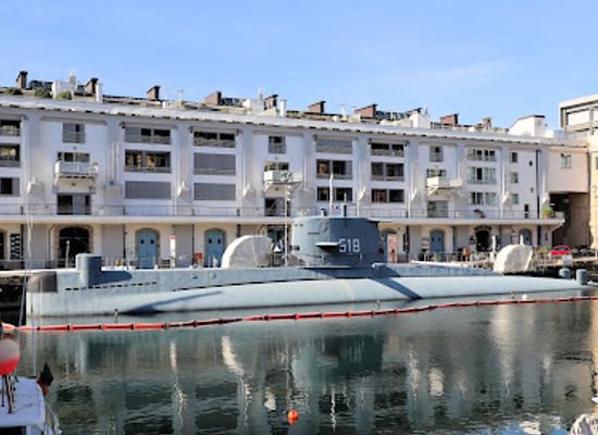 italy/genoa/attraction/submarine-nazario-sauro