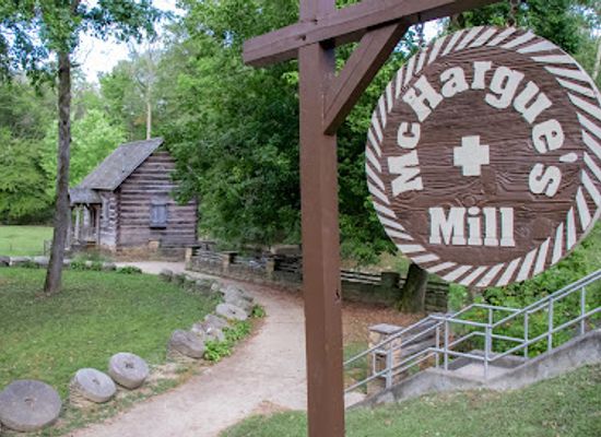 kentucky/daniel-boone-national-forest/attraction/levi-jackson-wilderness-road-park