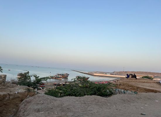 pakistan/gwadar/attraction/mushkoomar-public-park