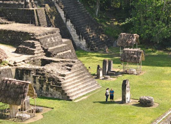 guatemala/tikal/attraction/templo-ii-tikal-guatemala