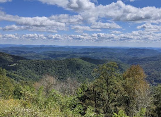 north-carolina/blue-ridge-mountains/attraction/thunder-hill-overlook