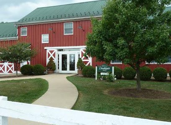 maryland/capital-region/attraction/doukenie-winery