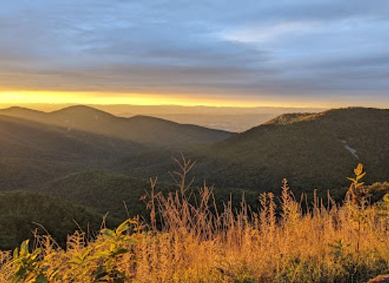 virginia/skyline-drive/attraction/rockytop-overlook