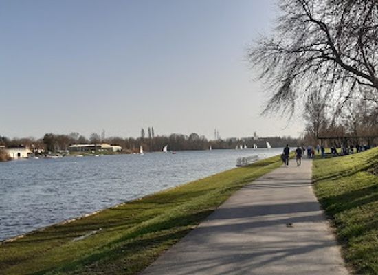 france/ile-de-france/attraction/parc-des-gondoles